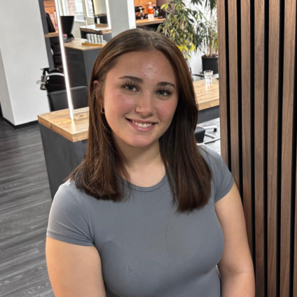 Jasmin W., Top-Stylistin